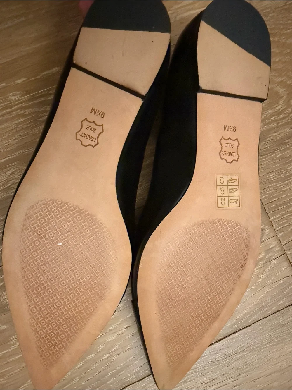 New Tory Burch Black Pointed Toe Leather Slingback Flats size 9.5